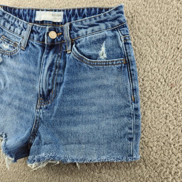 Bridge by Gly Denim Shorts Womens 24 Blue Distressed High Rise Mom Fit Raw Hem - Picture 3 of 13